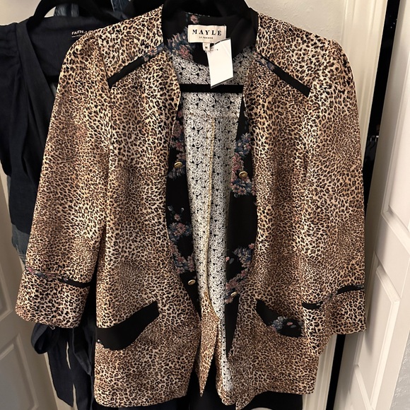 MAISON MAYLE
Caribbea printed silk-satin trimmed woven blazer - Picture 2 of 9